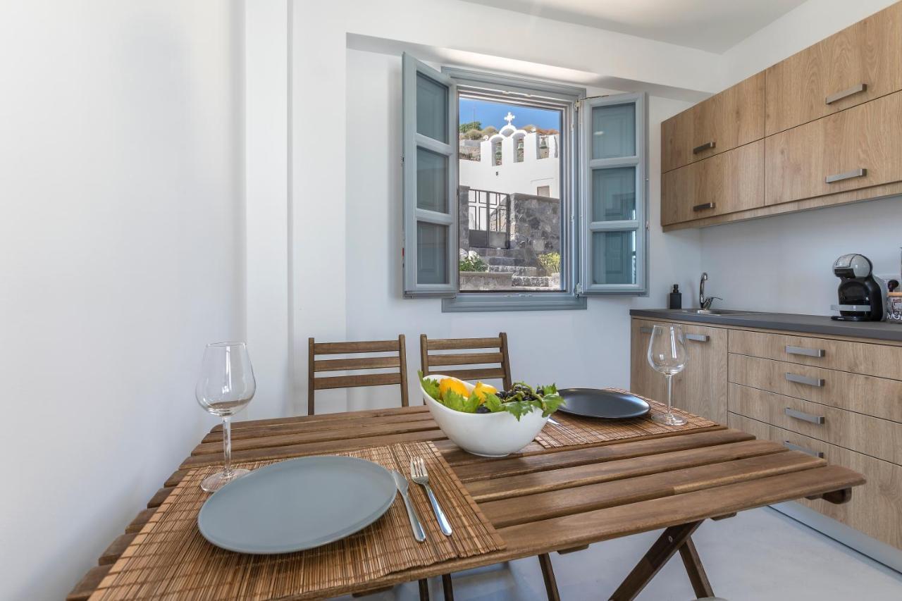 Blackstone Luxury Suites Emporio  Buitenkant foto