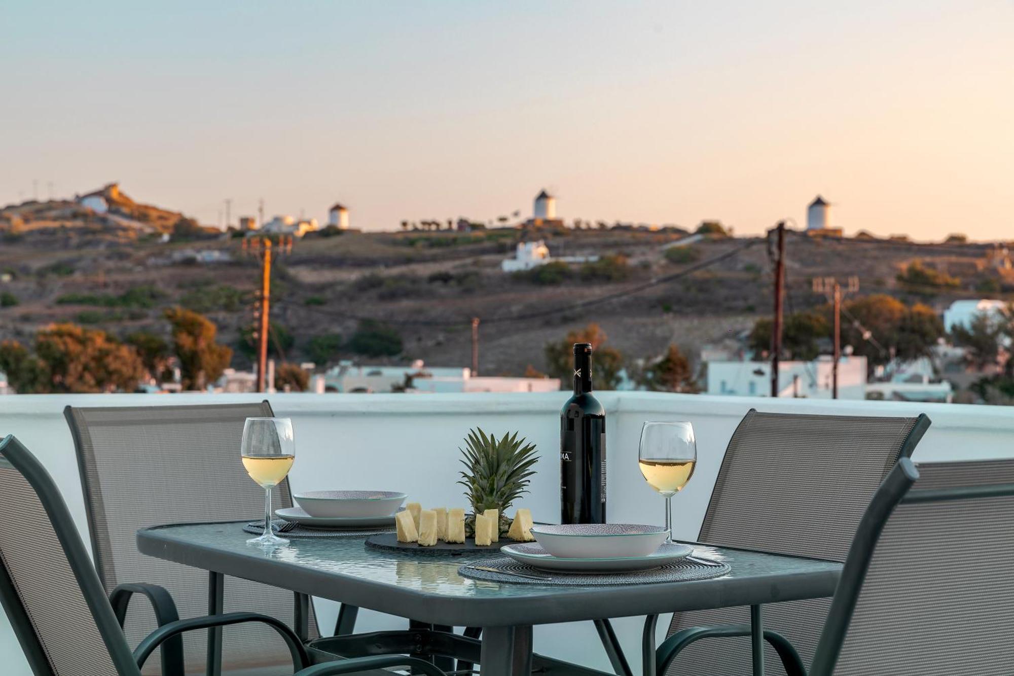 Blackstone Luxury Suites Emporio  Buitenkant foto