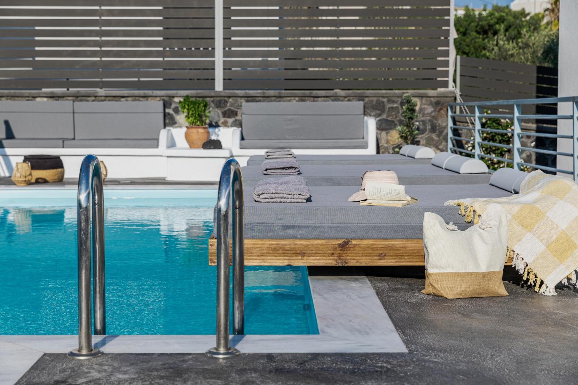 Blackstone Luxury Suites Emporio  Buitenkant foto