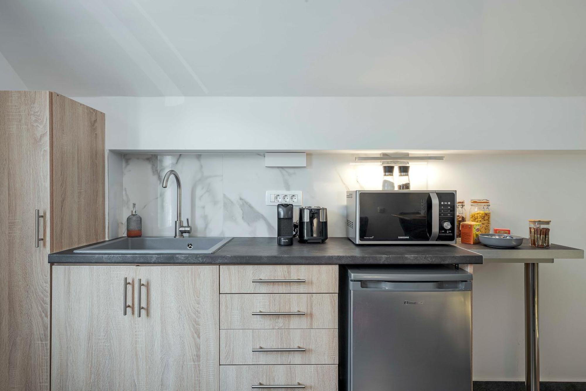 Blackstone Luxury Suites Emporio  Kamer foto